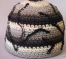 Load image into Gallery viewer, Neutral Tree Branch Camo Beanie
