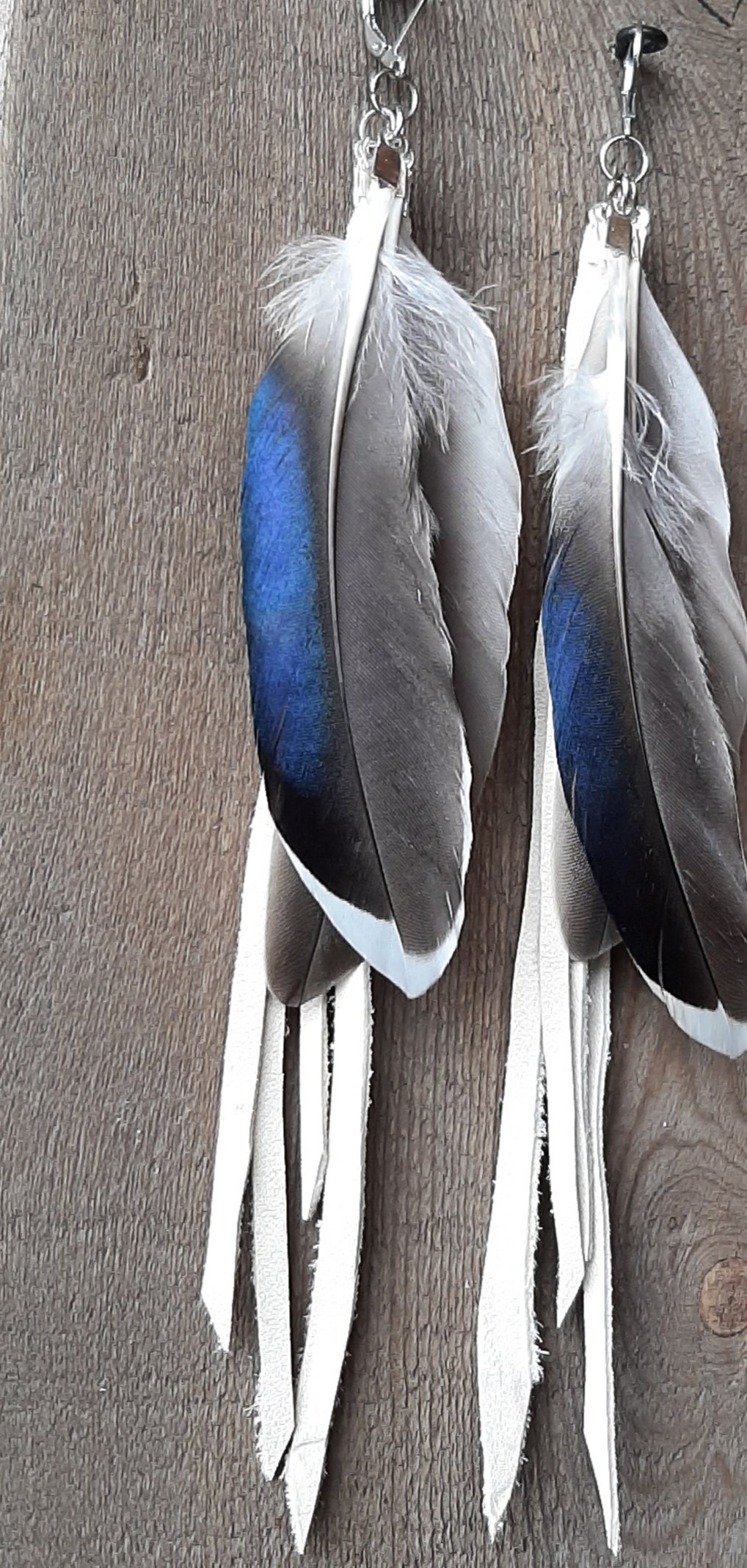 Natural Duck feather earrings with white leather